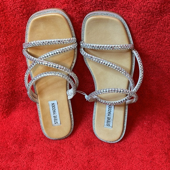 Steve Madden Women’s Size 7 Sandals Slip On Silver Rhinestones Bling - NWOT - Picture 2 of 7